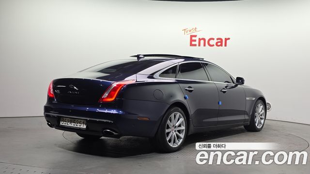 Jaguar XJ из Кореи Encar