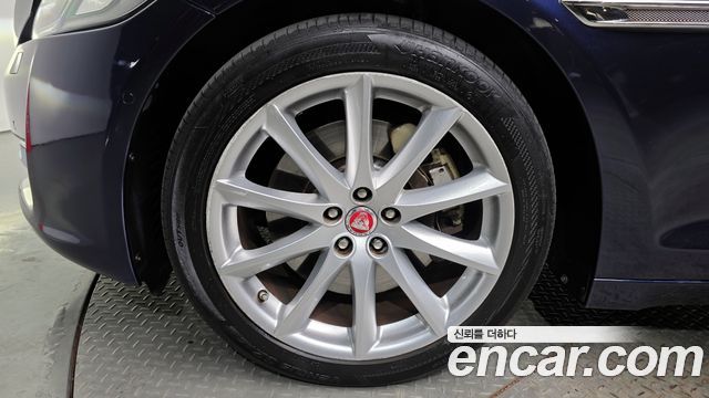 Jaguar XJ из Кореи Encar