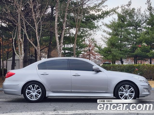 Hyundai Genesis из Кореи Encar
