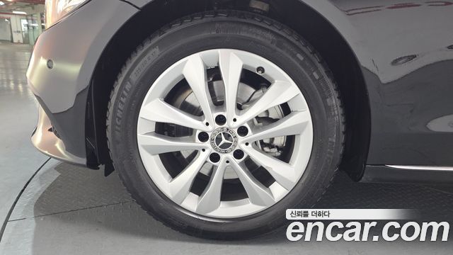 Mercedes-Benz C-Class из Кореи Encar