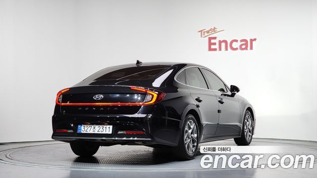 Hyundai Sonata 2.0 Premium Plus — пробег 105 736 км — фото 2 из 5