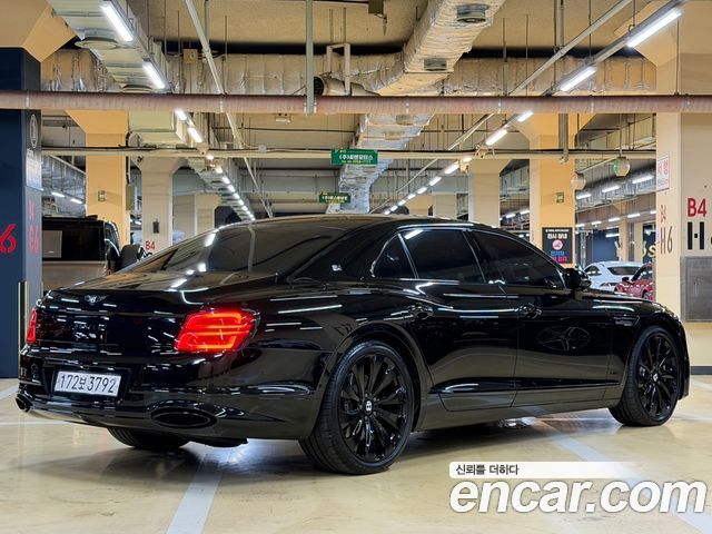 Bentley Flying Spur 6.0 — пробег 84 000 км — фото 2 из 5
