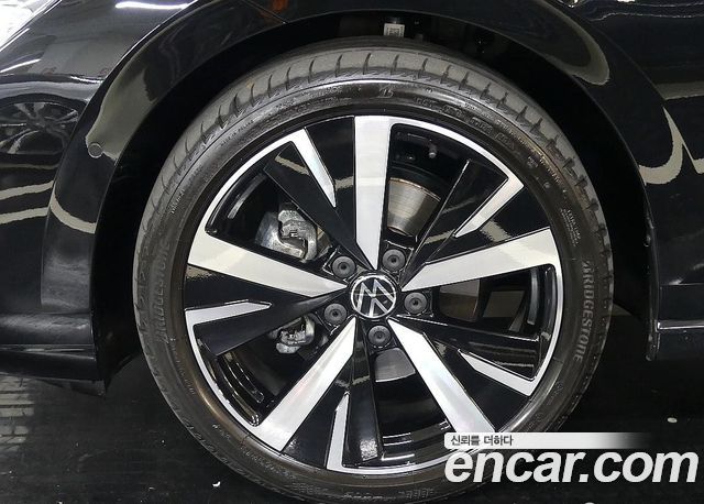 Volkswagen Golf 2.0 TDI Prestige — пробег 25 899 км — фото 5 из 5