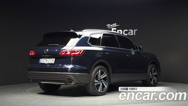Volkswagen Touareg из Кореи Encar