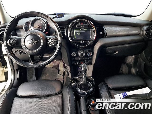 Mini Cooper из Кореи Encar
