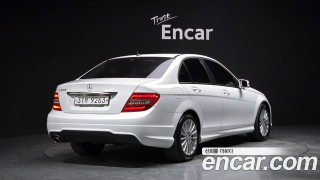 Mercedes-Benz C-Class из Кореи Encar
