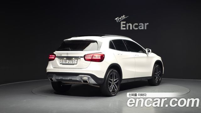 Mercedes-Benz GLA-Class из Кореи Encar