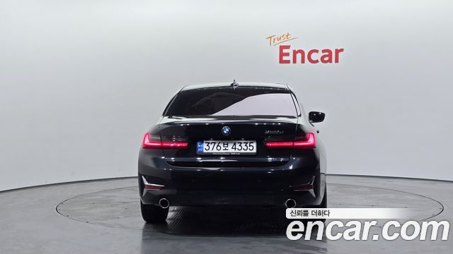 BMW 3-Series из Кореи Encar