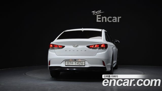 Hyundai Sonata LPI Taxi Style — пробег 74 870 км — фото 4 из 5