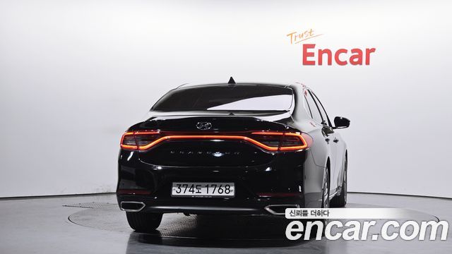 Hyundai Grandeur из Кореи Encar
