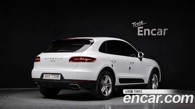 Porsche Macan из Кореи Encar