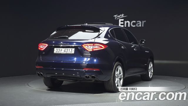 Maserati Levante из Кореи Encar