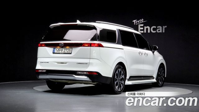 Kia Carnival из Кореи Encar