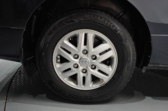 Hyundai Starex Van 5-Seater Modern — пробег 128 957 км — фото 5 из 5