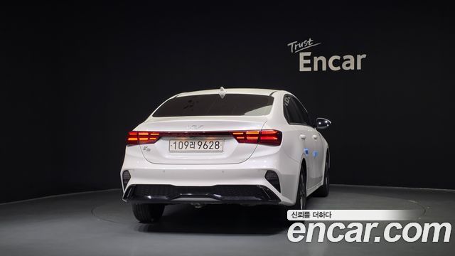 Kia K3 из Кореи Encar