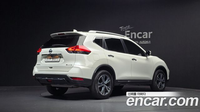 Nissan X-Trail из Кореи Encar