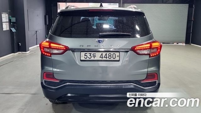 Ssangyong Rexton из Кореи Encar