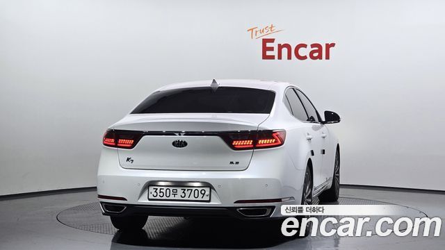 Kia K7 из Кореи Encar