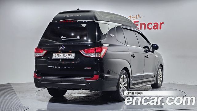 Ssangyong KORANDO 4WD Chateau 9-seater High-Limousine — пробег 169 564 км — фото 2 из 5