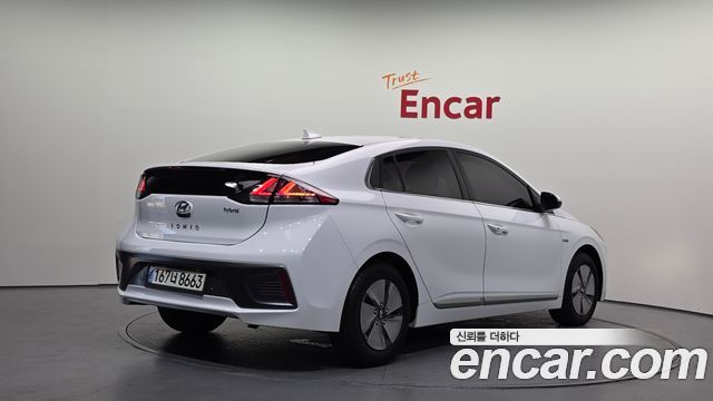 Hyundai Ioniq 1.6 HEV Q — пробег 142 231 км — фото 2 из 5