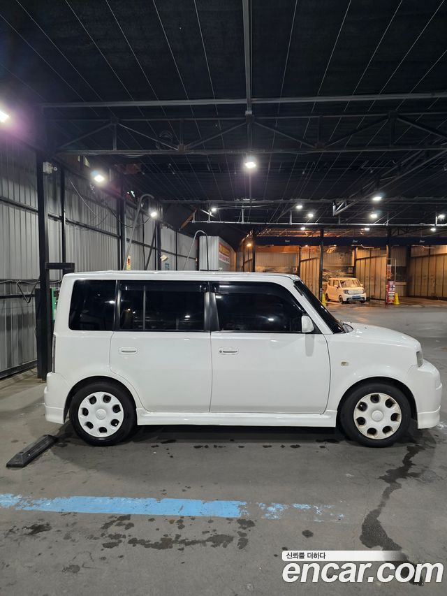 Toyota bB из Кореи Encar