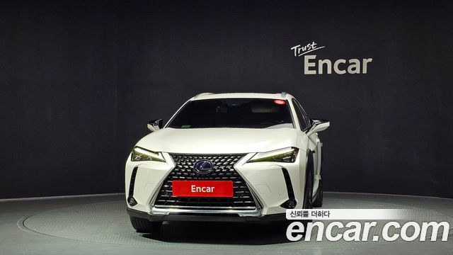Lexus UX из Кореи Encar