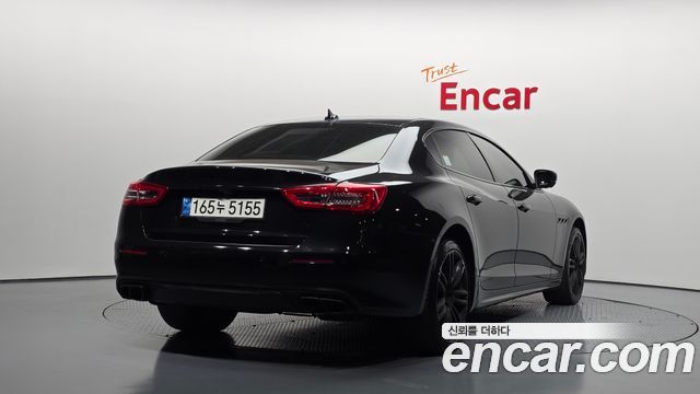 Maserati Quattroporte из Кореи Encar