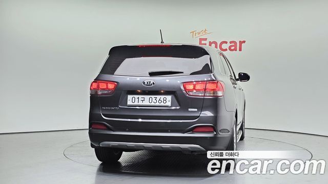 Kia Sorento Diesel 2.0 2WD Luxury — пробег 118 623 км — фото 4 из 5