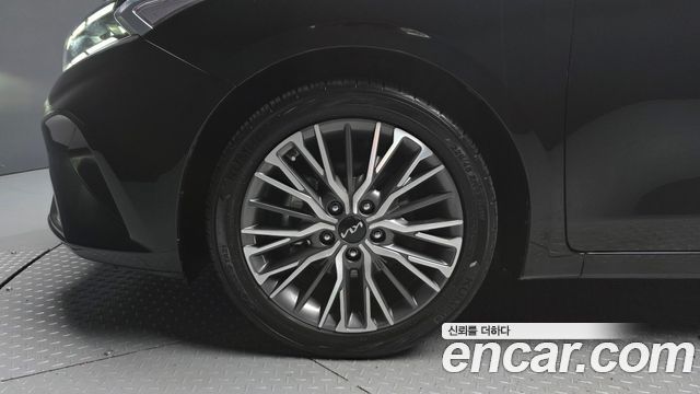Kia K3 из Кореи Encar