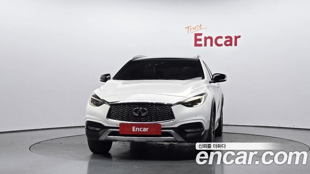 Infiniti QX30 из Кореи Encar