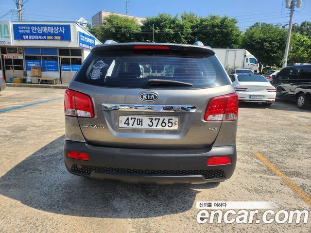 Kia Sorento Diesel 2.0 2WD TLX High-Deluxe — пробег 164 554 км — фото 1 из 5
