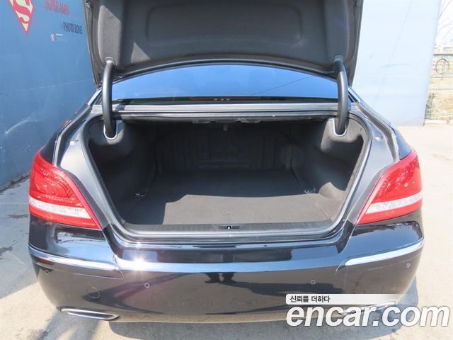 Hyundai Equus из Кореи Encar