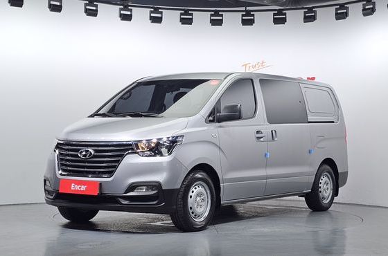 Hyundai Starex Van 5-Seater Style — пробег 52 277 км — фото 1 из 5