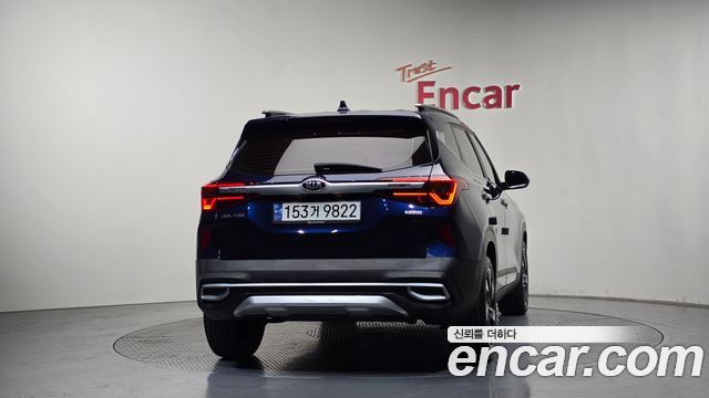 Kia Seltos из Кореи Encar
