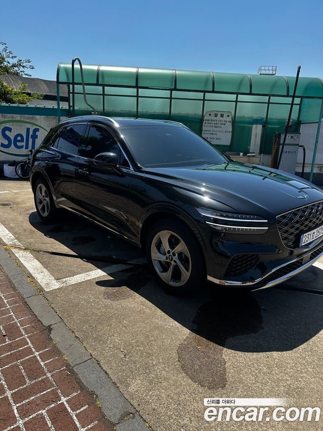Genesis GV70 2.5T Gasoline AWD — пробег 7 400 км — фото 3 из 5