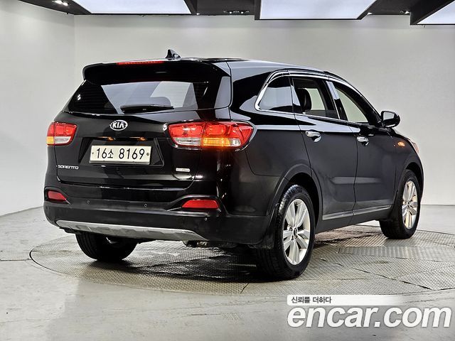 Kia Sorento Diesel 2.0 2WD Luxury — пробег 167 000 км — фото 3 из 5