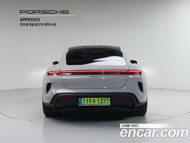 Porsche Taycan из Кореи Encar