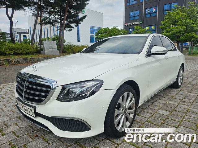 Mercedes-Benz E-Class из Кореи Encar