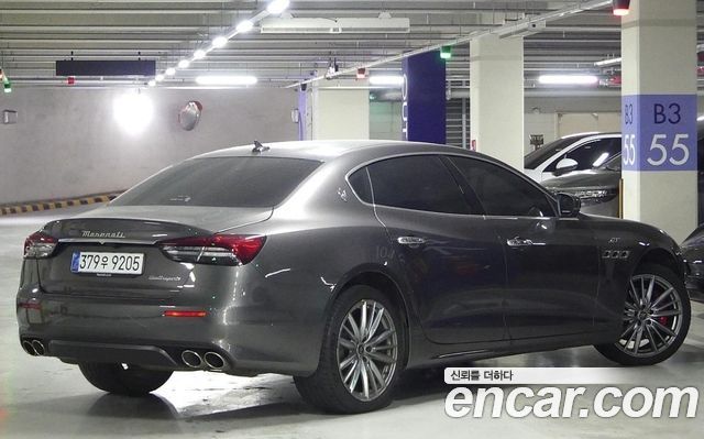 Maserati Quattroporte из Кореи Encar