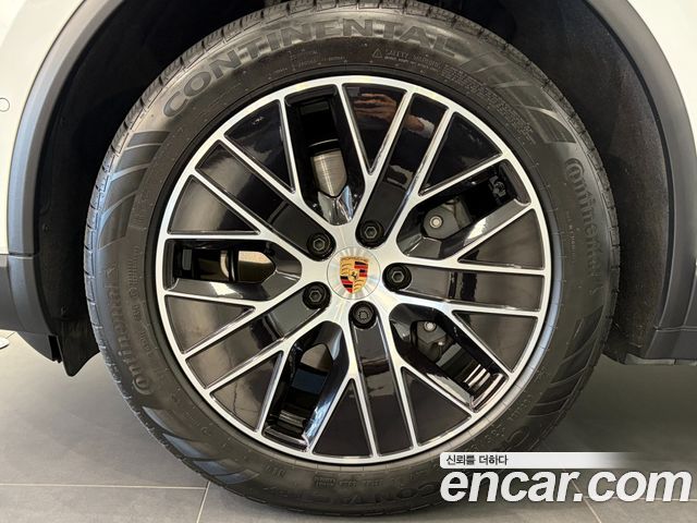 Porsche Macan из Кореи Encar