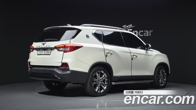 Ssangyong Rexton из Кореи Encar