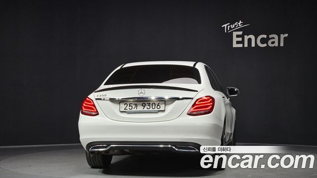 Mercedes-Benz C-Class из Кореи Encar