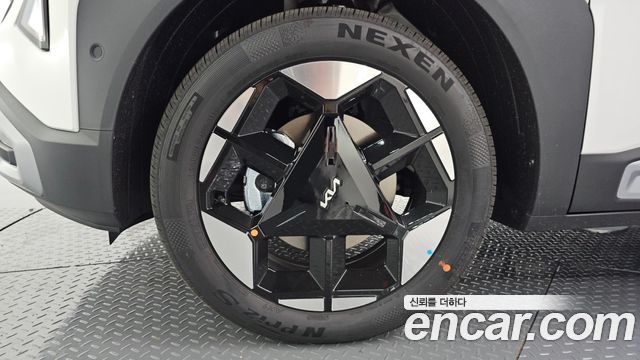 Kia Seltos из Кореи Encar