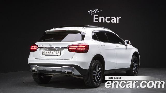Mercedes-Benz GLA-Class из Кореи Encar