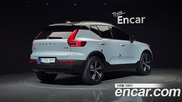 Volvo XC40 из Кореи Encar