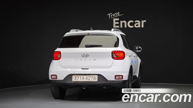 Hyundai Venue из Кореи Encar