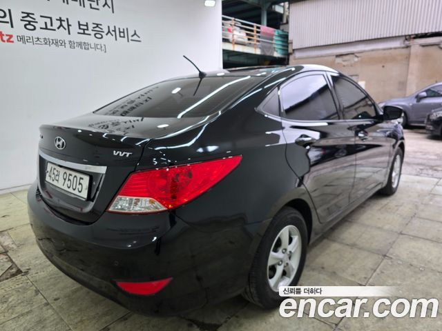 Hyundai Accent 1.4 VVT Premier — пробег 178 553 км — фото 4 из 5