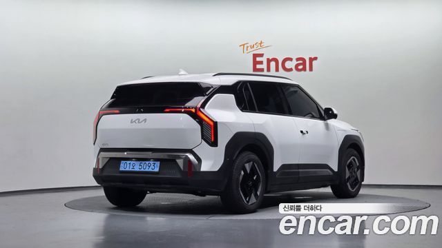 Kia EV3 из Кореи Encar