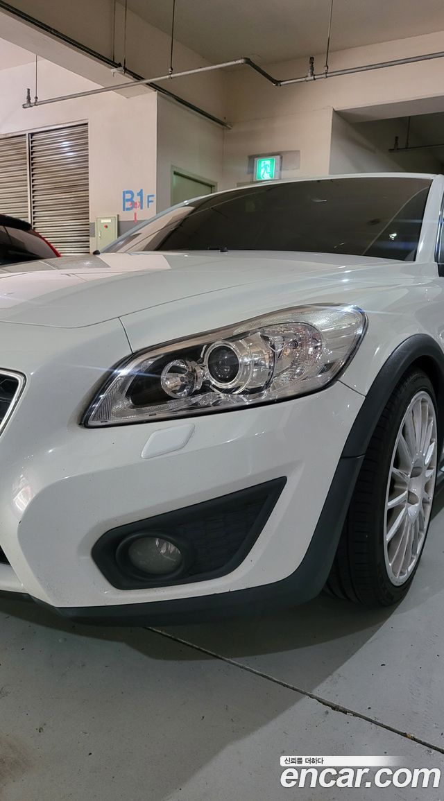 Volvo C30 из Кореи Encar