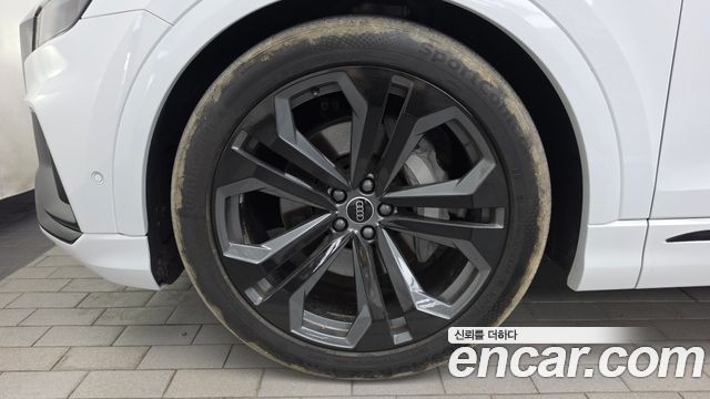 Audi Q8 из Кореи Encar
